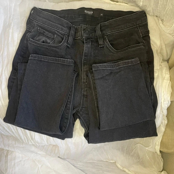 84%OFF❣️ HUDSON Barbara Super Skinny Black Jeans, 25 - Picture 7 of 13